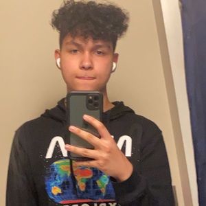 Meet your Posher, Jose